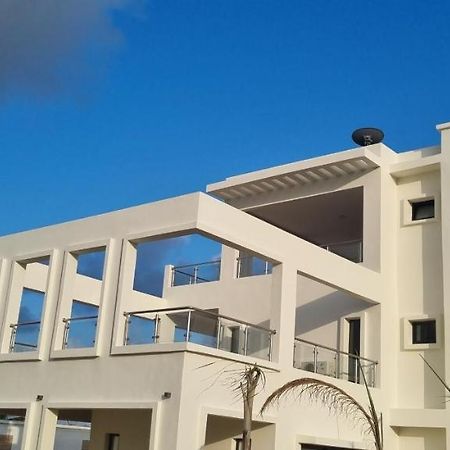 Villa Bolati, Avec Piscine, Jacuzzi, Jardin Et Vue Bonoua Kültér fotó