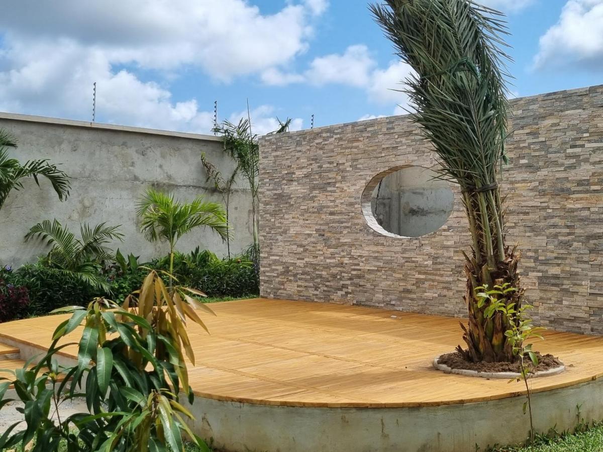 Villa Bolati, Avec Piscine, Jacuzzi, Jardin Et Vue Bonoua Kültér fotó